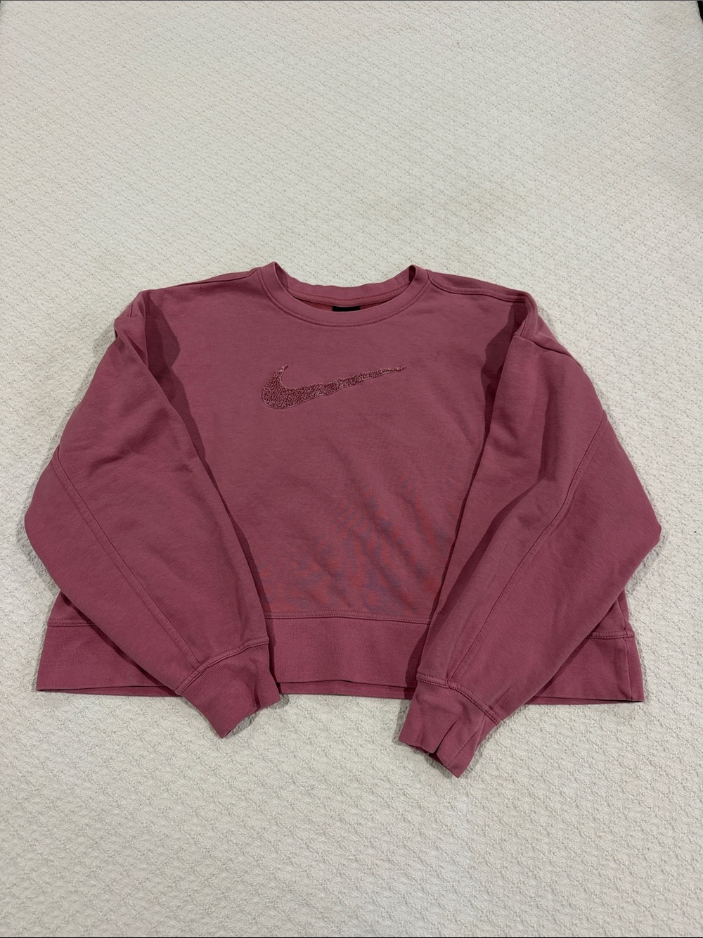 Nike Women's Rose Mauve Cropped Crewneck Sweatshirt